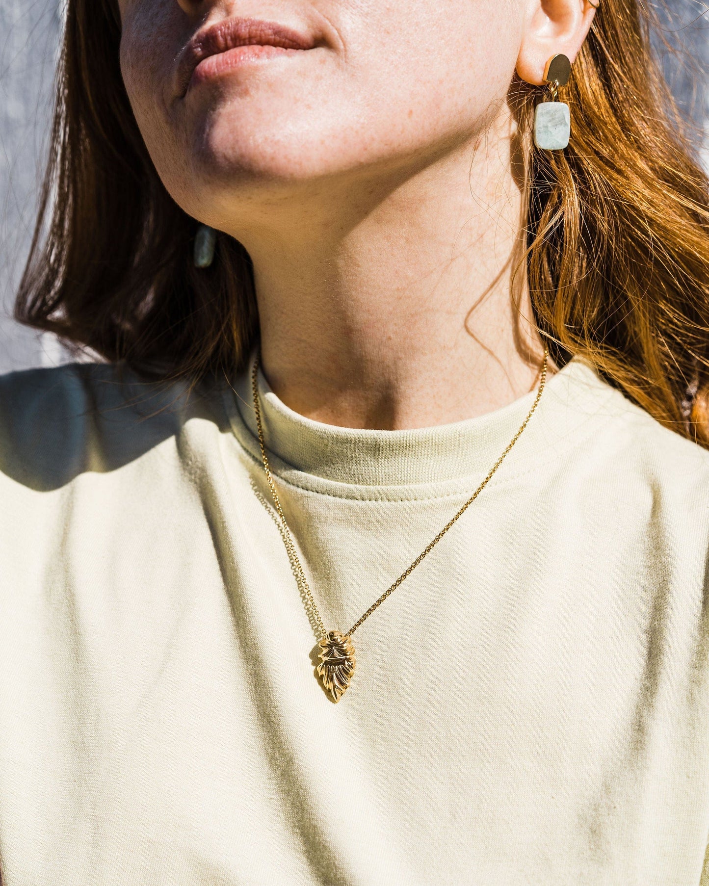 Load image into Gallery viewer, VUE by SEK Earrings gold dome + chrysoprase earrings
